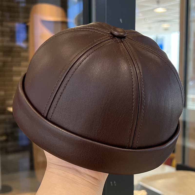 

Spring and summer vintage leather landlord hat with adjustable hip hop and brimless melon skin hat suitable for men and women One Size кавовий