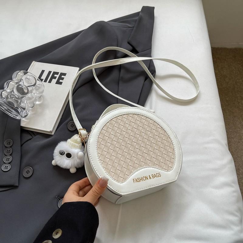 Premium texture small bag women 2025 new fashion niche messenger bag popular foreign style portable small round bag tide