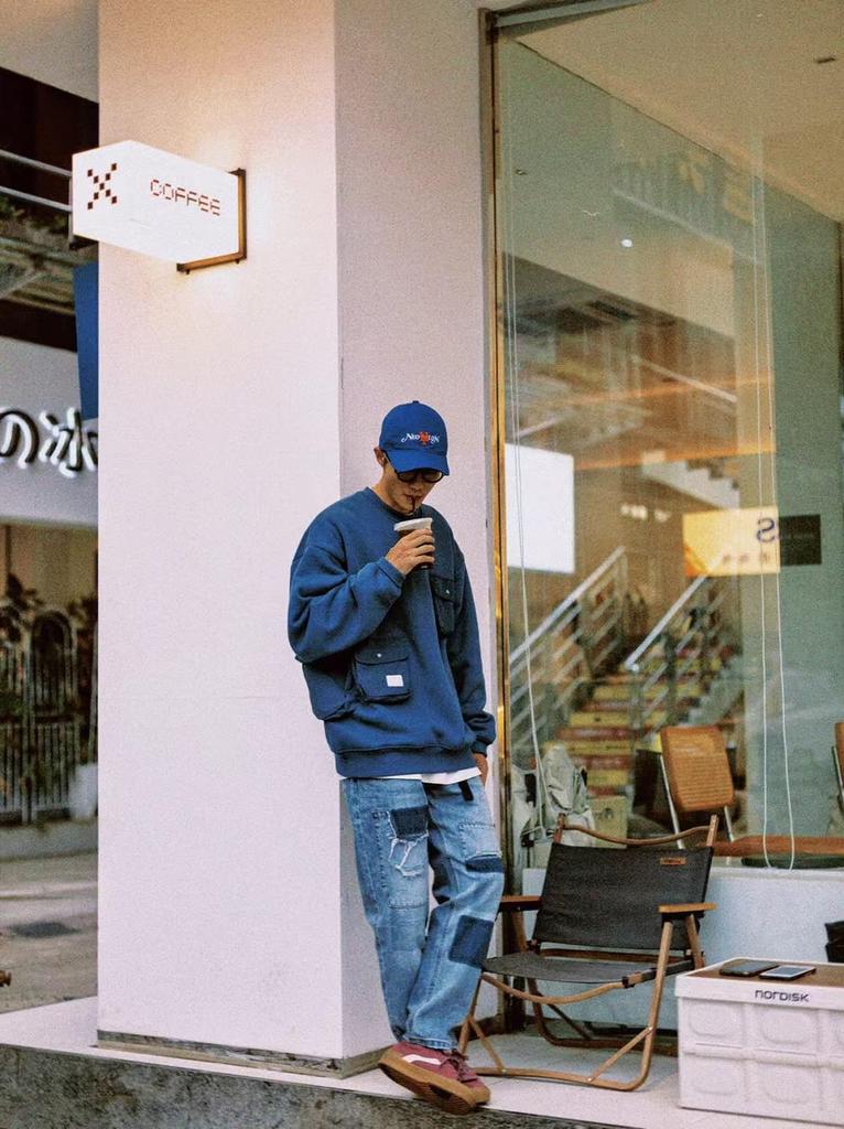 CHANGE WELL Men's Plus Size 2022AW Fashion American Vintage-Style Denim Pants, Straight Fit, Casual, Distressed Patch Jeans (BLUE, 28)