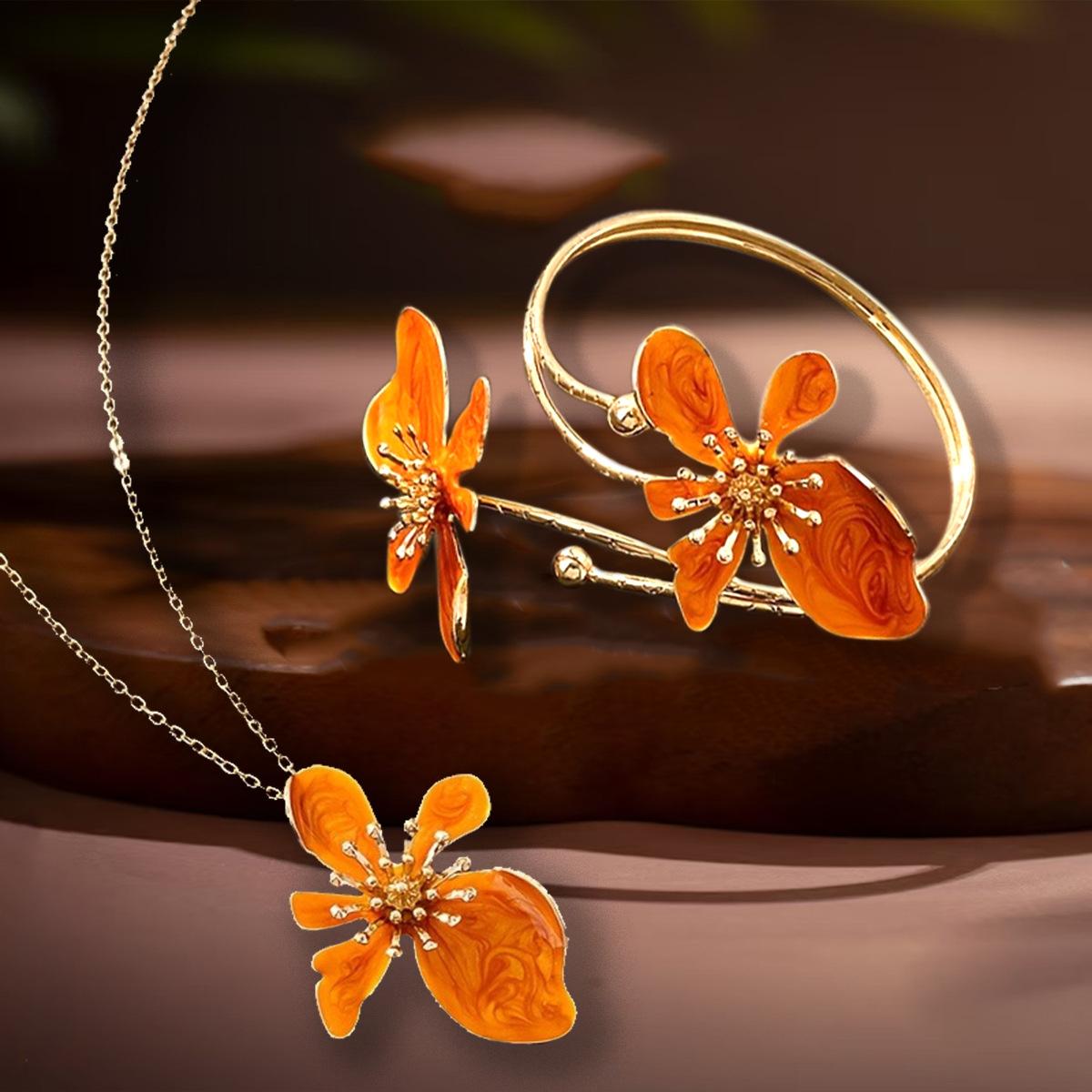 Цветочный Креативный Эмалированный Браслет Колье Набор Личность Нишевый Дизайн Чувство Повседневный Вечеринка