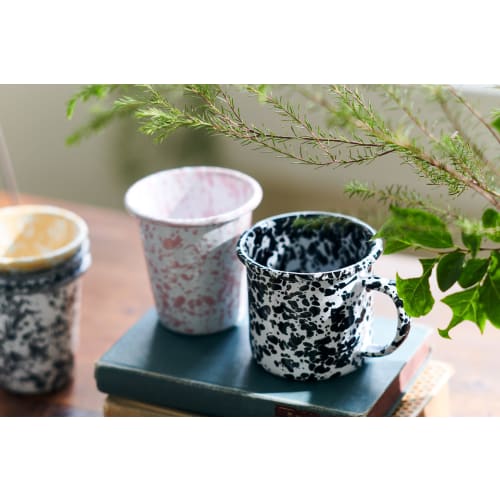 CROW CANYON HOME Mug, Break-Resistant, Lightweight, Enamel, Dishwasher-Safe, Stylish, Cute, Founded In 1977, Yellow, 345ml