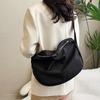 Trendy Large Capacity Casual Shoulder Tote Bag With Stylish Street Fashion Design