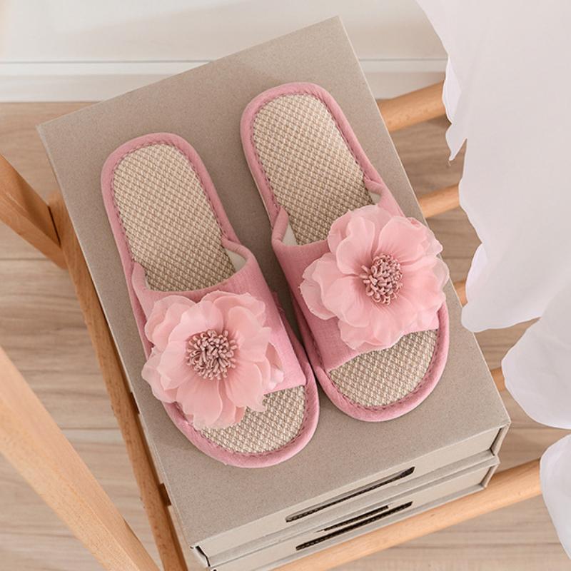 Linen Slippers In Spring and Summer, Indoor Wooden Flooring, Seasonal Cotton and Linen Slippers, Fashionable Flower Slippers, and Cool Slippers