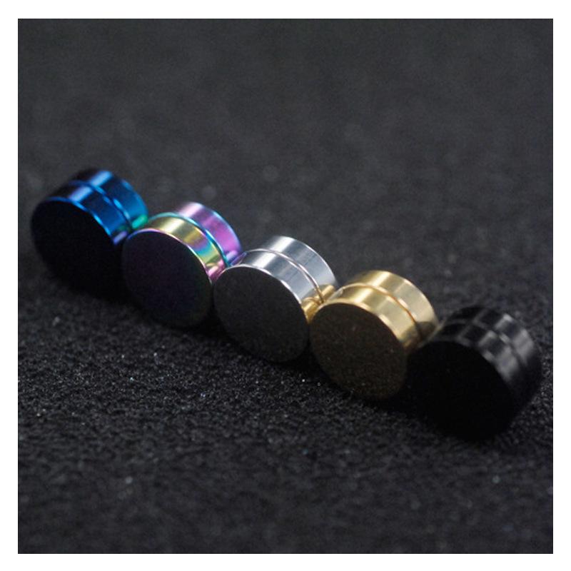 Magnetic Korean-Style Men's No-Pierce Stud Earrings - Minimalist Round Design