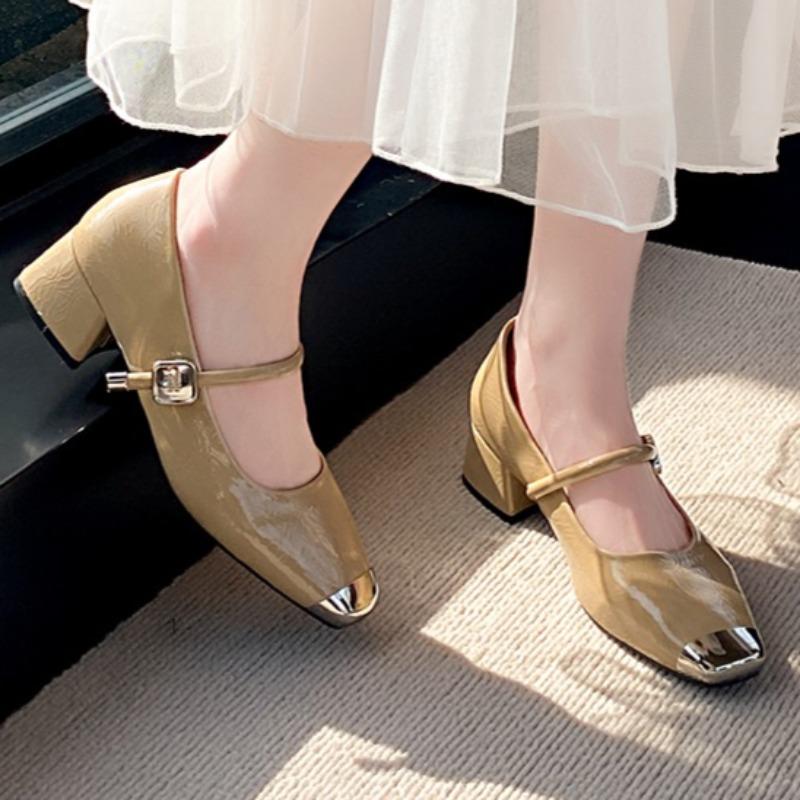 Brand New Women's Sandals Casual Solid Color Low Top Shoes Metal Designer Summer Women High Quality Soft Sole Beach Mary Jane