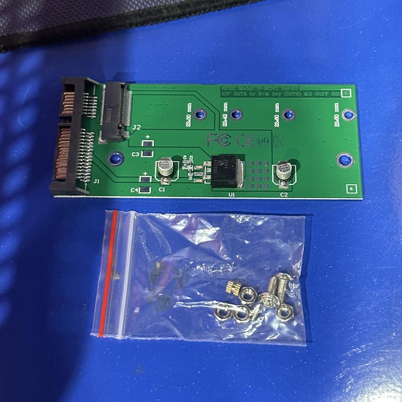 Nongff ( M2 ) Adattatore SSD a Sata da 2,5 pollici M.2 Ngff SSD a Sata3 Converti scheda