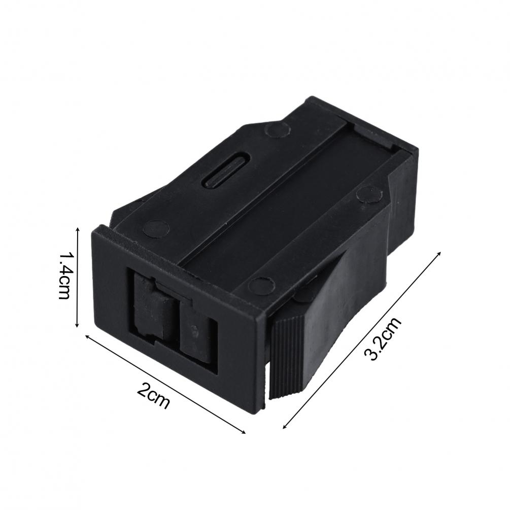 Klips pro upevnění palubní desky v interiéru vozu Plastová přímá náhrada