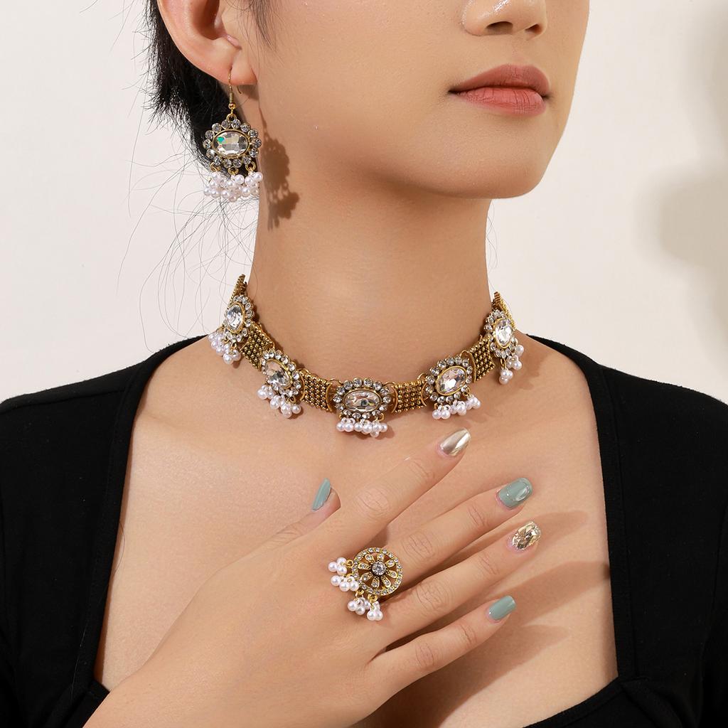 Bohemian Style Diamond-Set Colored Diamond-Set Fringed Necklace, Retro Court Style Earrings, Rings, Jewelry Set, Women