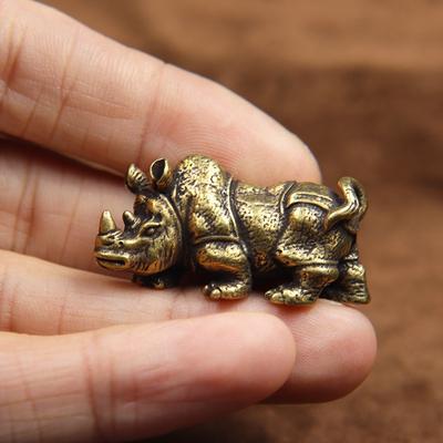 1 STK Handgefertigte Reine Kupfer Niedliche Nashorn Miniaturen Figuren Solide Vintage Messing Nashorn Ornamente Tee Haustiere Desktop Dekorationen Handwerk