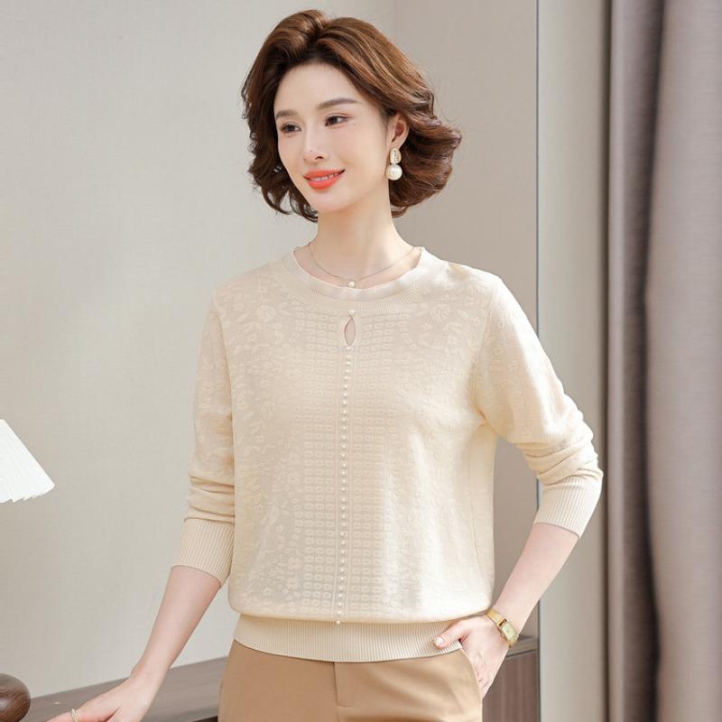 Middle-aged and old women's clothing spring and autumn new bottoming shirt top middle-aged mother spring fashion long-sleeved knitted shirt thin