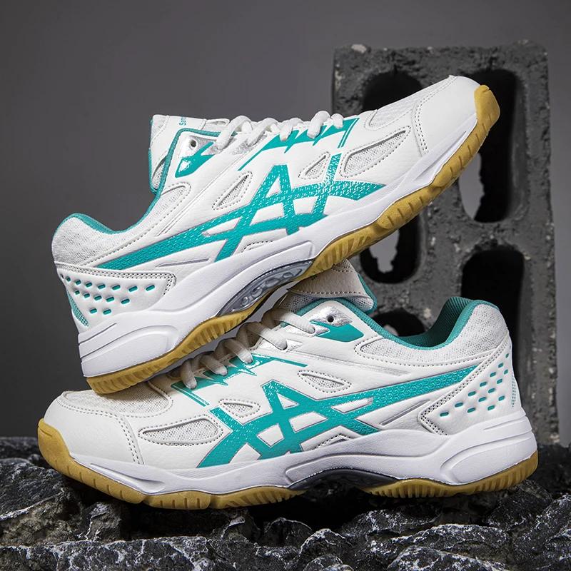 Fashion Badminton Shoes for Men and Women Luxury Design Field Training Mesh Breathable Flat Tennis Shoes Luxury Deisgn Mens Sneakers