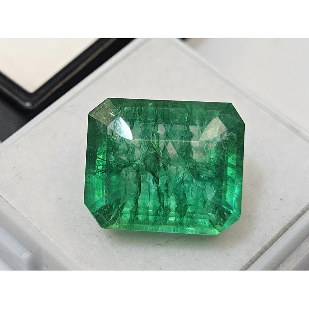 Certified Natural Emerald Colombian Green Emerald Cut 10+ Ct Stunning Gemstone