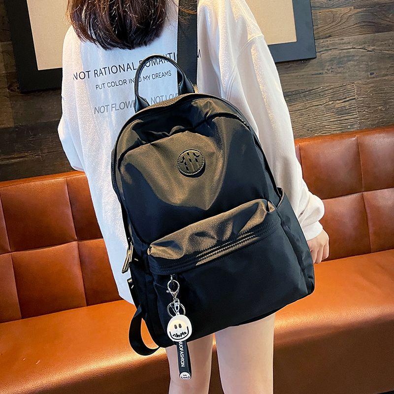 

2025 Large Capacity Oxford Cloth Lightweight Travel Backpack Women Casual All-matching High-Grade Computer Backpack Fashionable Schoolbag Black