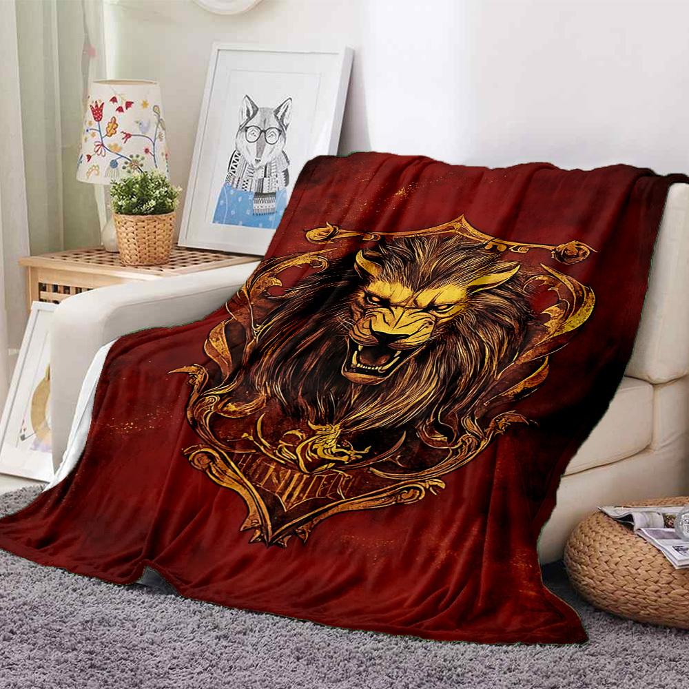 1pc Lion Crest Blanket, Lightweight Flannel Throw Blanket for Sofa, Bed, Travel, Camping, Living Room, Office, Couch, Chair, and Bed