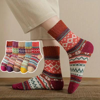 5 Pairs Women Geometric Patterned Mid Tube Socks Autumn Winter Classic Retro Color Block Design Comfortable Soft Casual Socks
