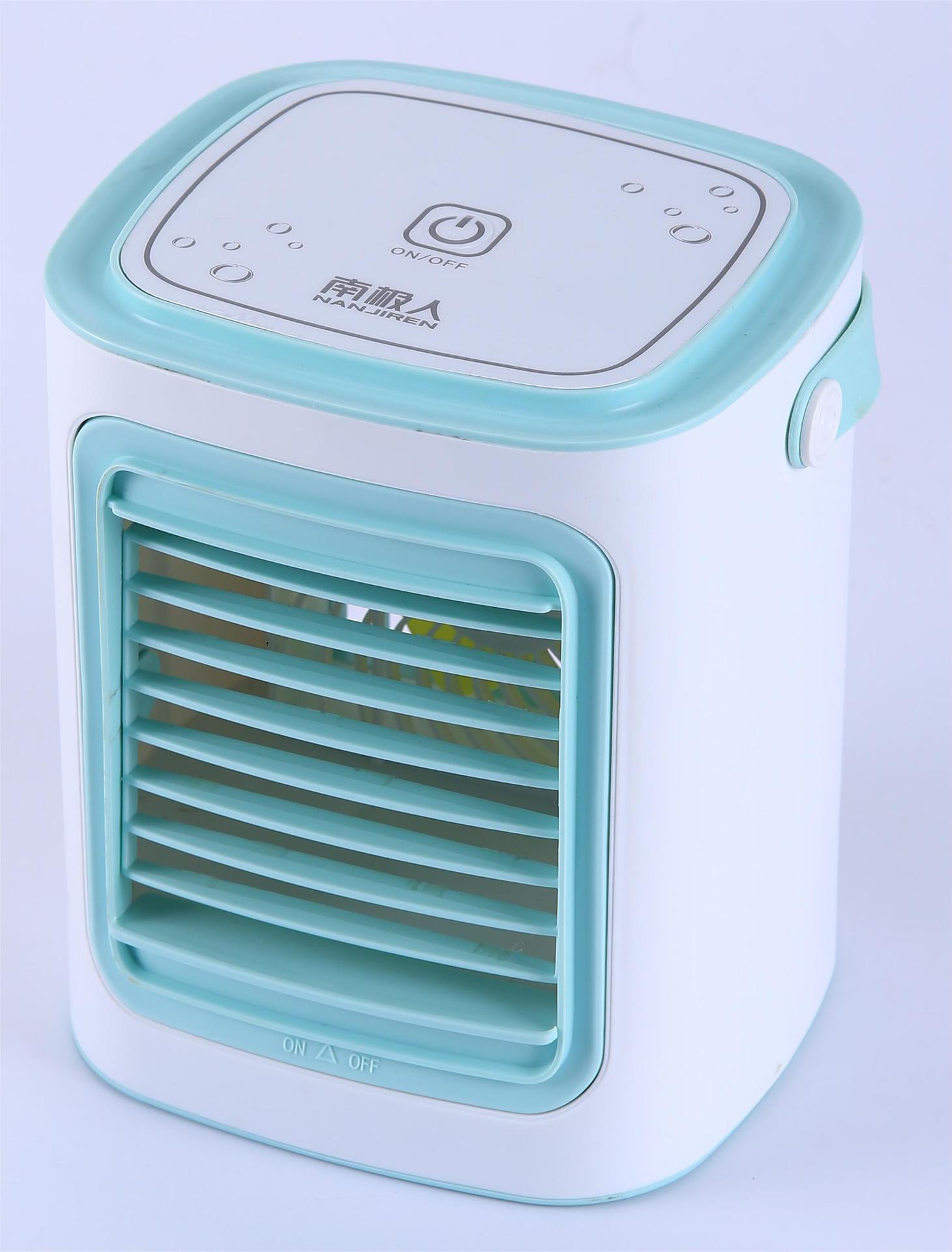 

USB Mini Silent Desktop Air Conditioner Fan with Spray Function for Dorms and Small Spaces 1 небесно-голубой