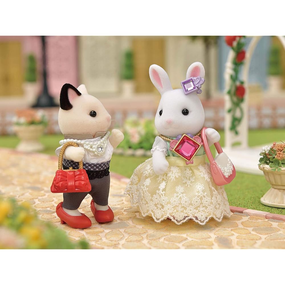 EPOCH Sylvanian Families Town Fashion Coordination Set Glitter Jewelry Collection PVC Toy