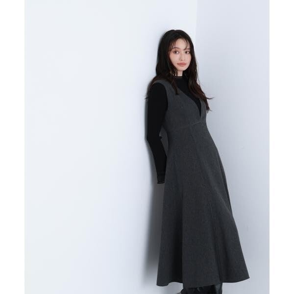 Natural Beauty Basic Nuanced V-Neck Jumper Skirt (Brown/M)