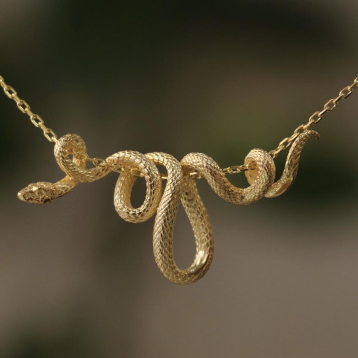 European Punk Hip Hop Zodiac Snake Pendant Choker золотой