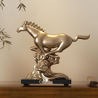 Nordic Horse Figurine: Modern Minimalist Resin Home Decor for Living Room & Wine Cabinet.
