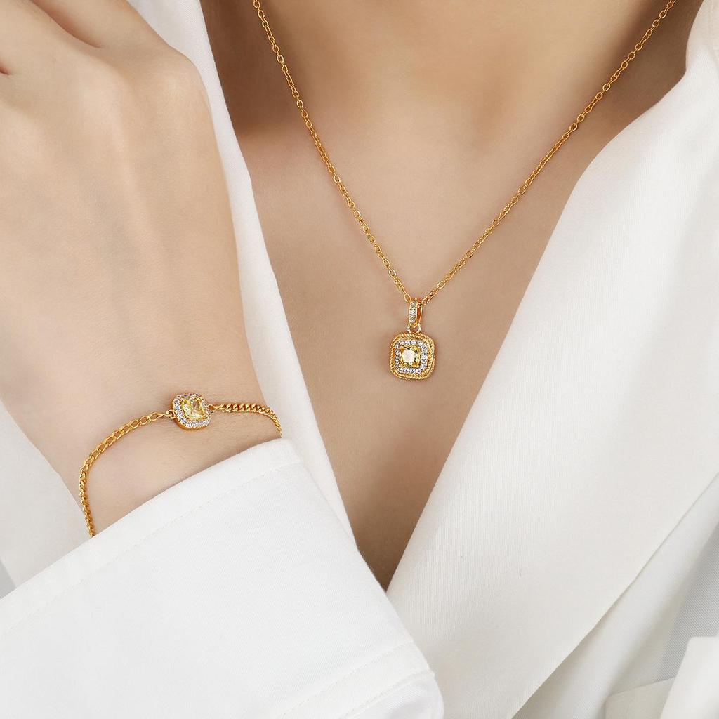 Korean Styled Luxury Diamond Sugar Cube Jewelry Set: Titanium Necklace, Bracelet & Stud Earrings