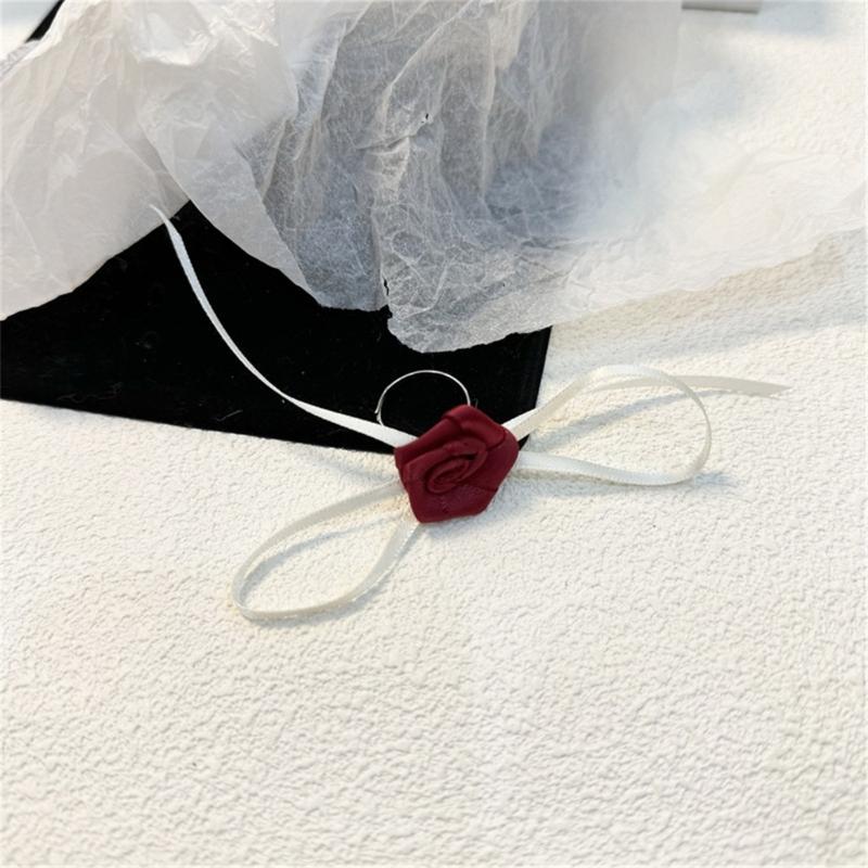Rosen-Anhänger Halskette/Ringe/Ohrringe Simulationsblume Schlüsselbein-Kette Accessoire Stilvolles Blüten-Ornament für den täglichen Gebrauch