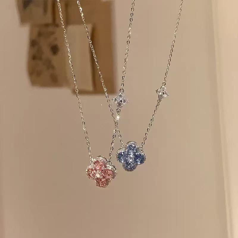 Korean Style Sparkling Zircon Four-Leaf Clover Clavicle Necklace for Women