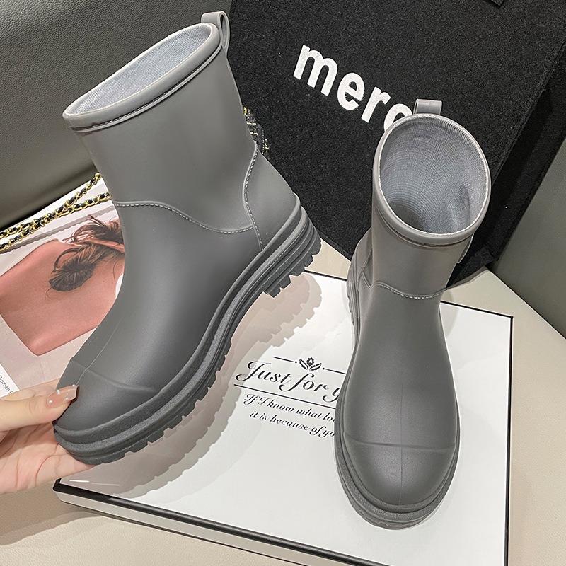 British Women's Rain Shoes Fashionable Women's Wading Shoes Thickened Non-slip Waterproof Rubber Shoes Trendy Overshoes Water Shoes