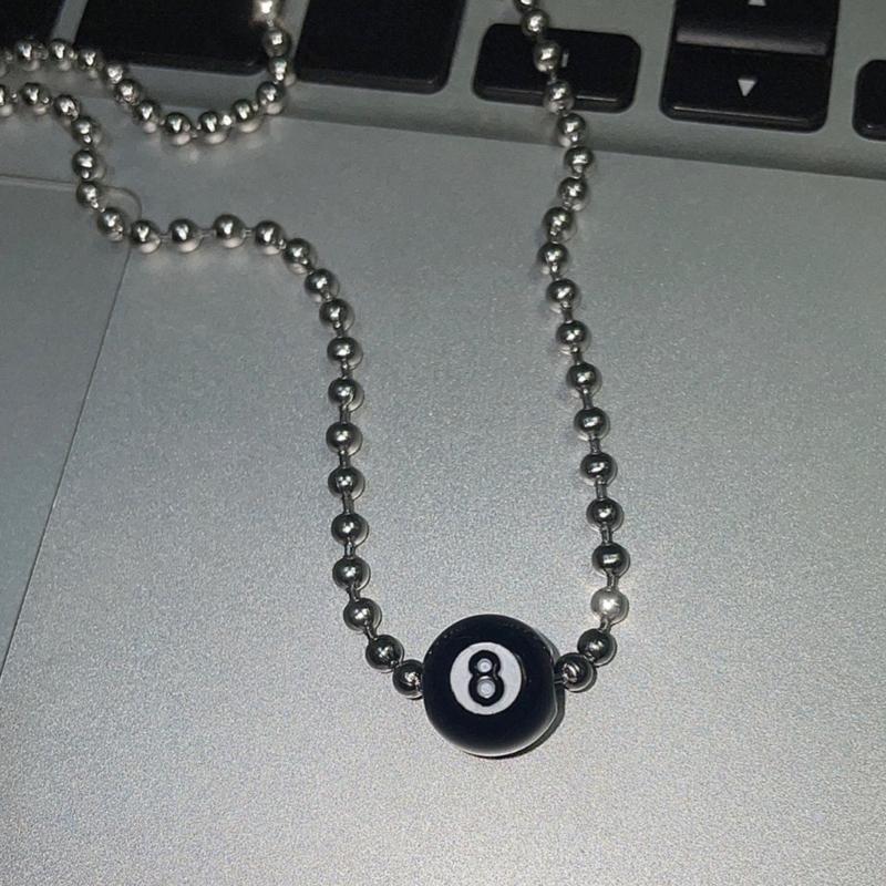 Fashion Sweater Chain Billiard Ball Pendant Necklace Dainty Minimalist Black 8 Ball Clavicle Chain Unique Choker Jewelry