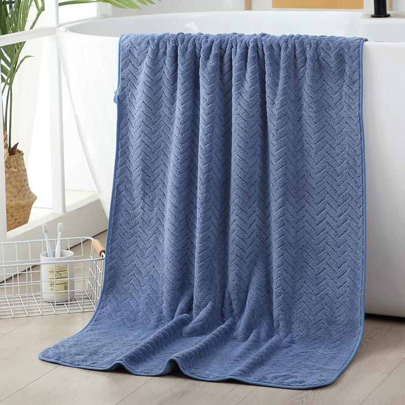 Thick Grid Coral Fleece Bath Towel for Household Use Adult Shower Wrap Absorbent Quick Drying Beach Towel