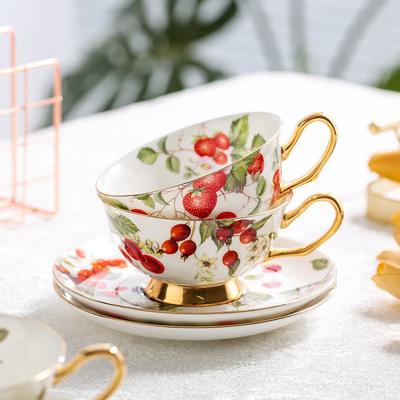 Bone China Coffee Cup & Saucer Golden Edge Porcelain Cup Red Tea Cup High Quality Creativity Pretty Flower and Strawberry
