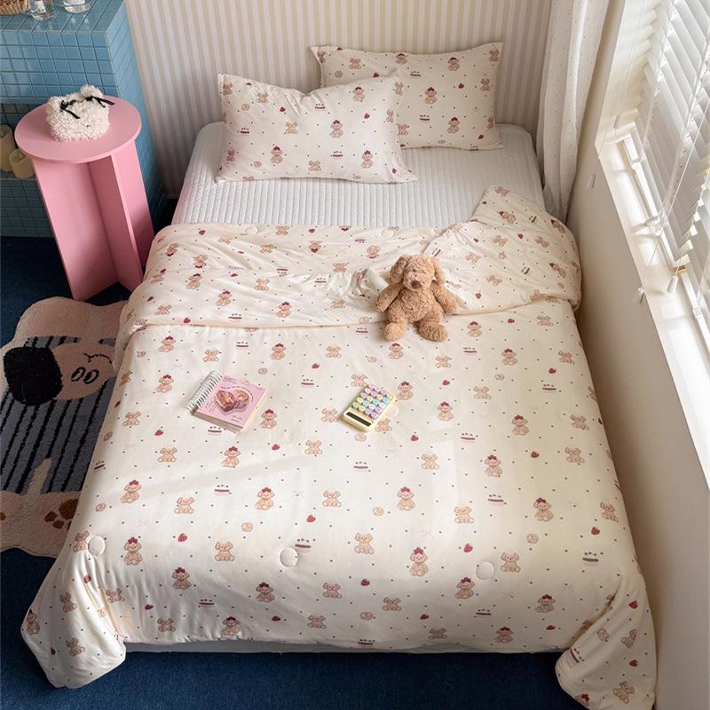 A-Class Milk Cotton Soy Fiber Summer Cool Quilt: Machine Washable for Dorms & Kids, Perfect for AC Use