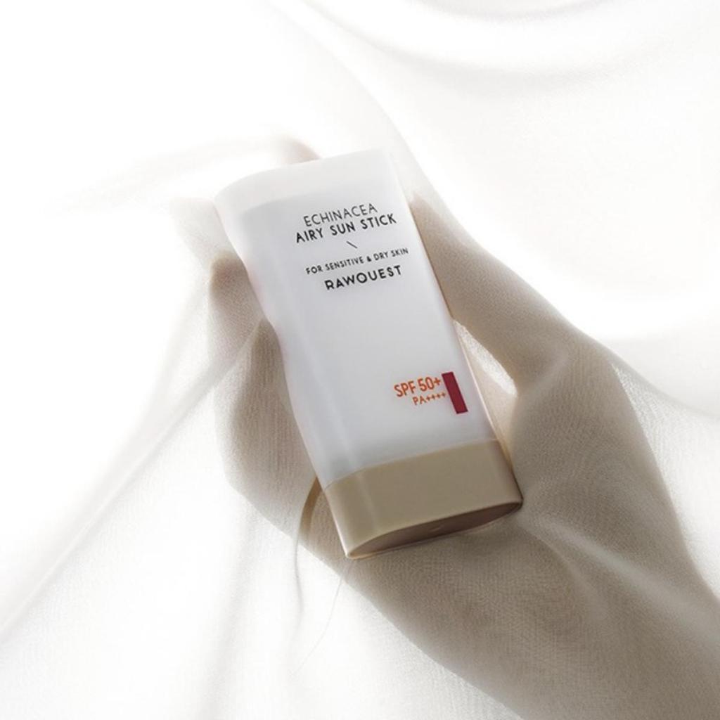 [RAWQUEST] Echinacea Airy Sun Stick SPF50+ PA++++, 19g