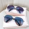Fashionable Large Frame Pilot Sunglasses Men's Driving UV Resistant Sunglasses Women's High-end Street Photography Glasses