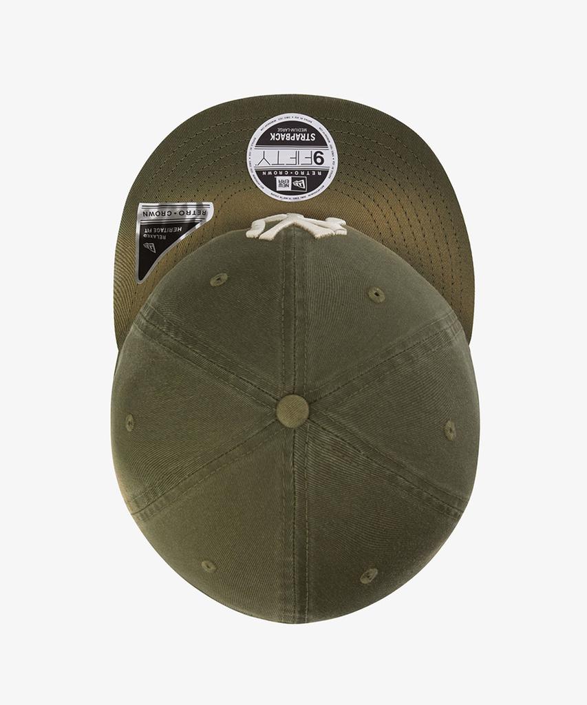 New Era Mlb New York Yankees Faded Wash Retro Crown Strapback New Olive