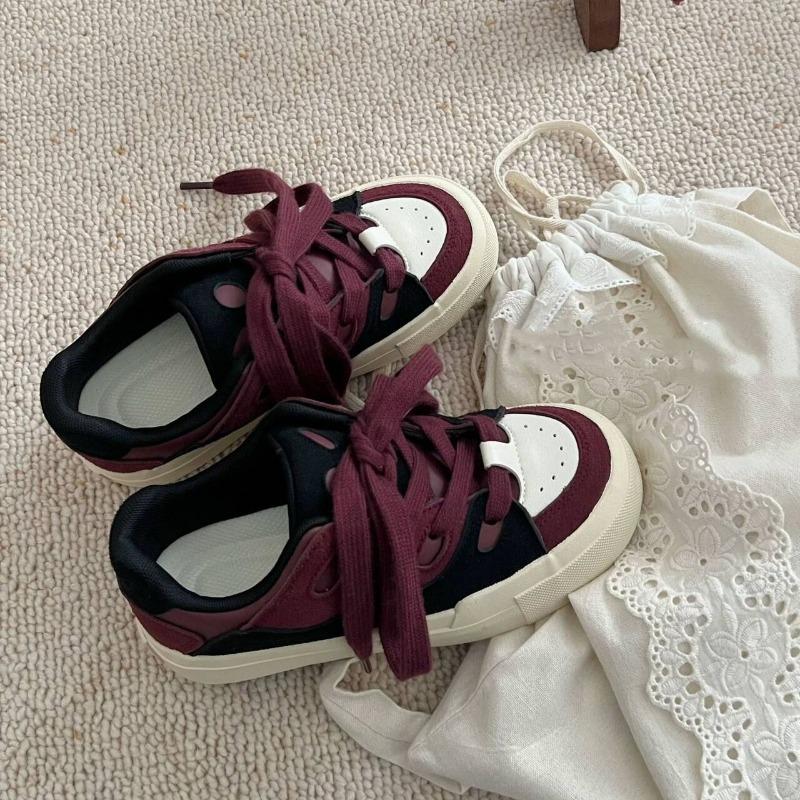 Dopamine board shoes women's spring new bread shoes versatile niche thick-soled heightening sports and leisure white shoes