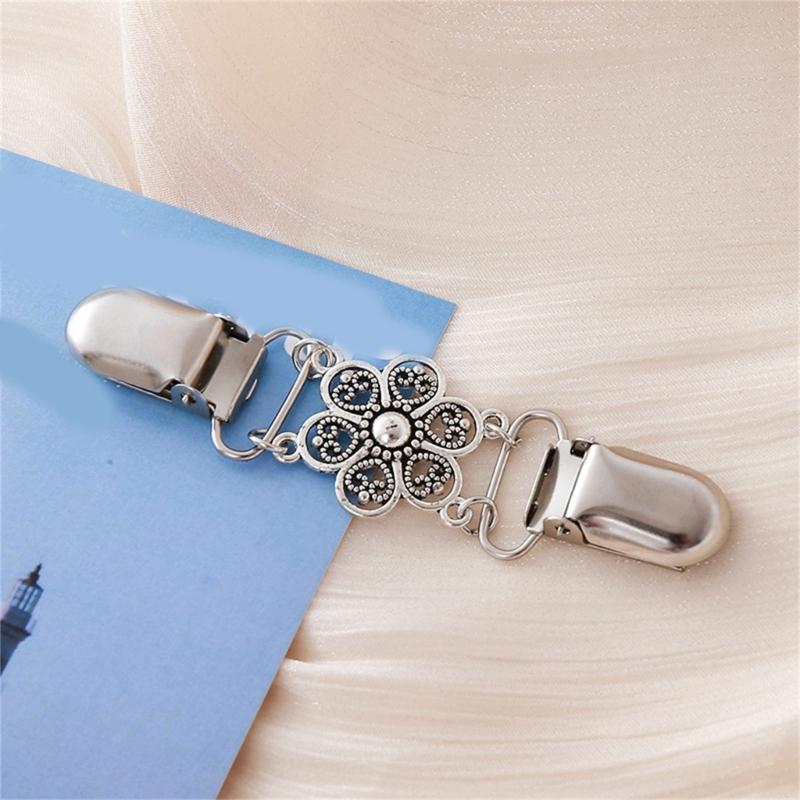 Elegant Floral Brooch Pin For Sweaters And Scarves With Openwork Design