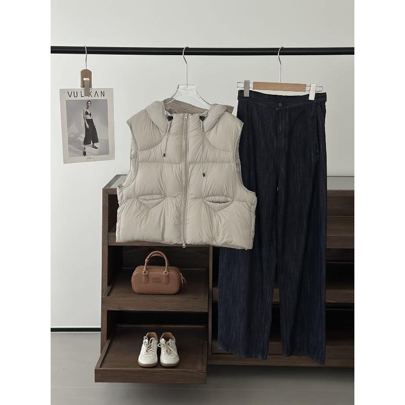 Autumn and winter new white goose down vest women's small hooded loose short puff vest