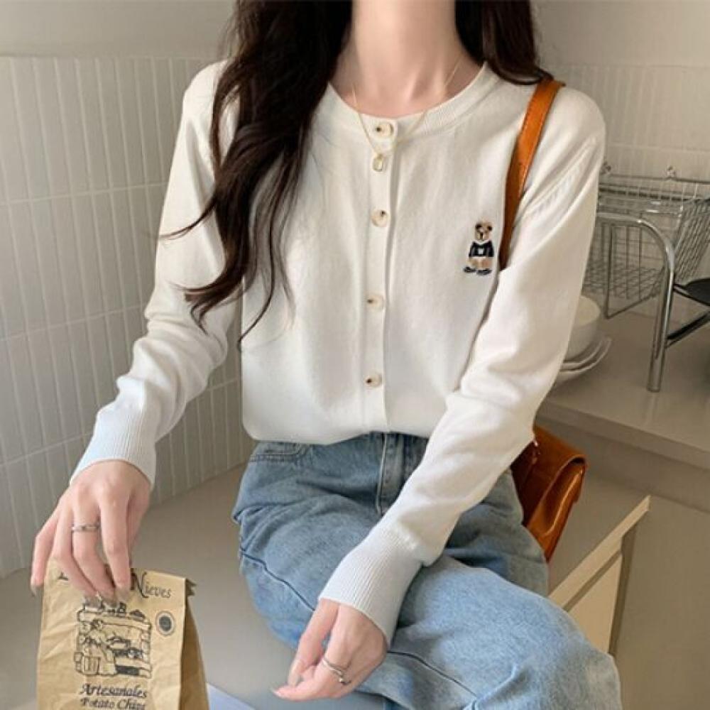Navava Simple Bear Embroidery Long Sleeve Knit Cardigan Nk1997