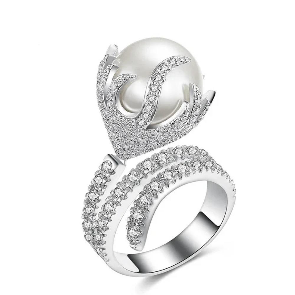 Huitan Noble Swanking Imitation Pearl Women Rings Attractive Elegant Lady Finger Accessories Fashion Engagement Wedding Zircon