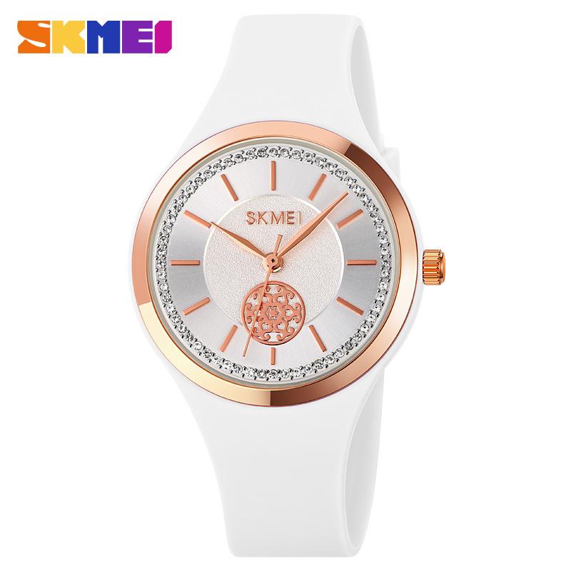 

Момент красоты экзамен специальные студенческие вечерние часы студентка, простой темперамент ретро водонепроницаемые корейская версия заводные кварцевые часы белый