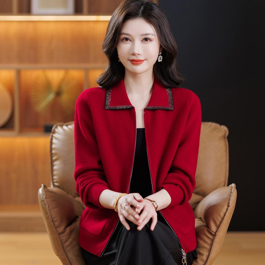 100% Pure Wool Women's Zipper Stand Collar Sweater Coat for Spring and Autumn/Winter Warmth, Ideal for Mid-Aged and Elderly