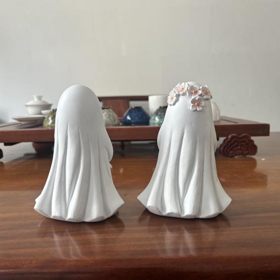 LED Night Lamp Ghost Walking Dog Statue Soft Warm Glow USB Powered Lighted Indoor Figurine Lamp Halloween Decoration