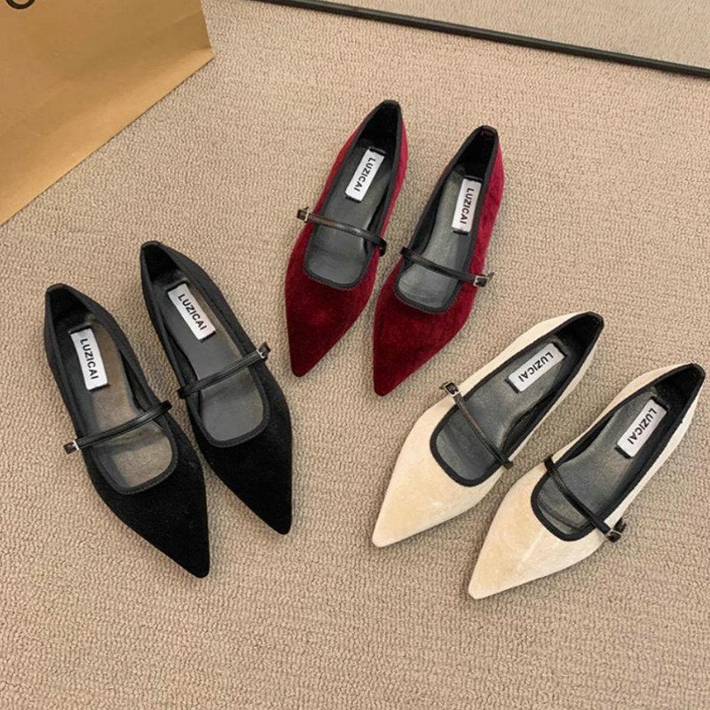 Fashion Pointed Flat Shoes for Women Spring Autumn 2025 New Casual Suede Pointed Mary Jane Shoes Plus Size 41 42 43 Women's Shoes