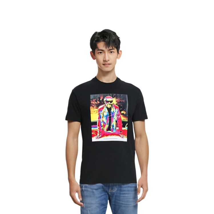 Nike Fitted Graphic Crew Neck T-Shirt Men Tops Black DX5827-010