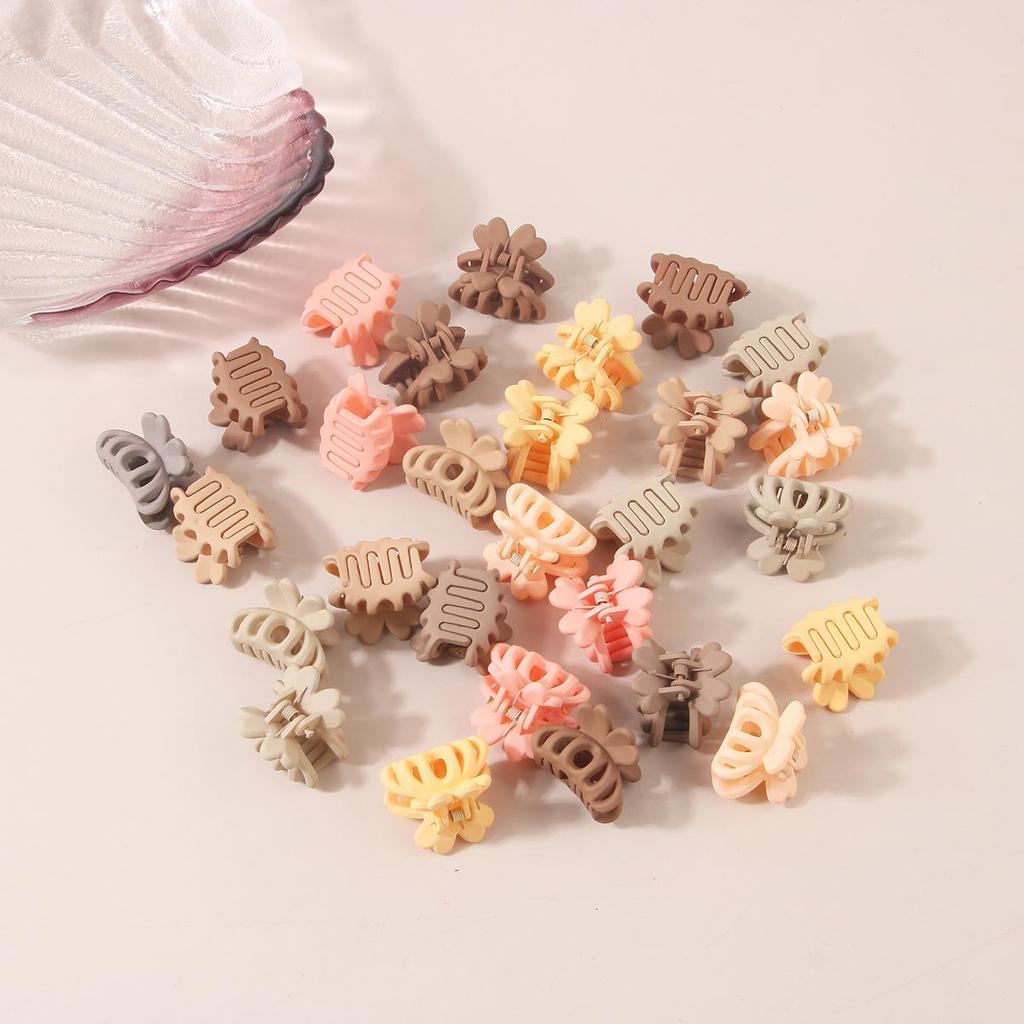 Korean Cute Pearl Floral Cat's Eye Hair Claw Clip