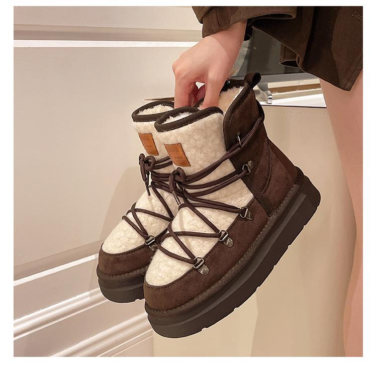 Niche retro style design sense straps snow boots women's 2025 winter new thick-soled non-slip Northeast cotton shoes Martin boots