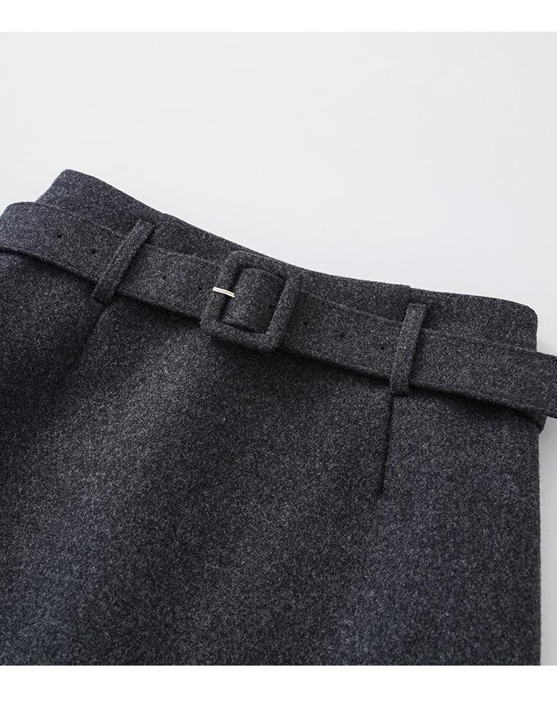 Chic High-Waisted Midi Skirt for Women, 2025 Fall/Winter: Slimming, Versatile, Knee-Length with Back Slit.