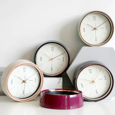 Nordic Luxury Creative Silent Wall Clock Modern Fashion Quartz Clock Home Decoration Bedroom Clock Watch Punch-free ZM1106