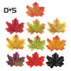 50 szt. Sztuczny Liść Klonu Realistyczna Tkanina Jesienne Liście Wewnątrz Na Zewnątrz Halloween Jesień Plony Święto Dziękczynienia Festiwal Dekoracja na Przyjęcie Weselne
